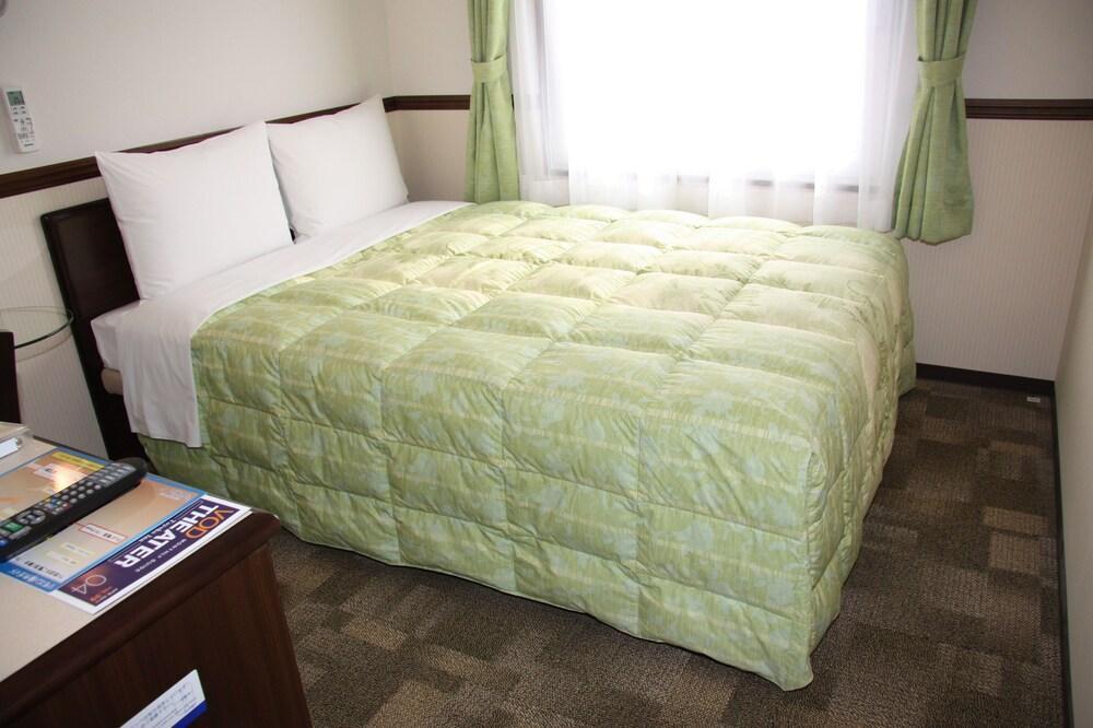 Toyoko Inn Osaka Itami Airport Toyonaka Luaran gambar