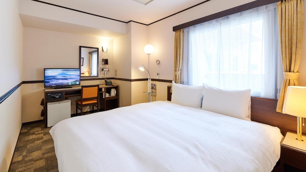 Toyoko Inn Osaka Itami Airport Toyonaka Luaran gambar